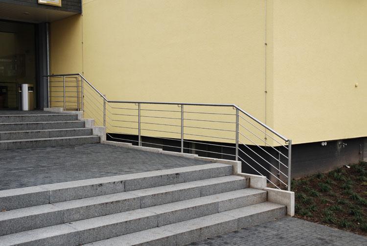 MB Edelstahlarbeiten<br />Geländer