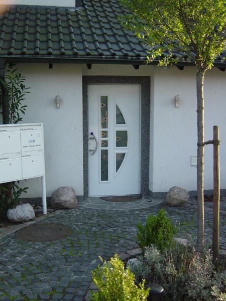 MB Metallbau<br />Haustüren