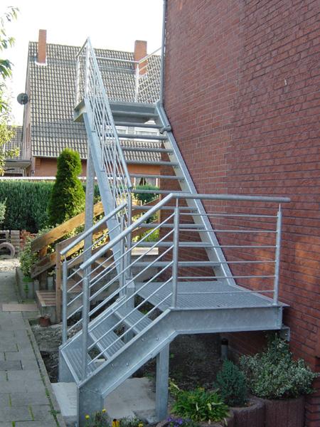MB Schlosserarbeiten<br />Treppe & Geländer